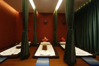 武汉武昌泰式按摩的被动瑜伽：当身体被折叠成诗